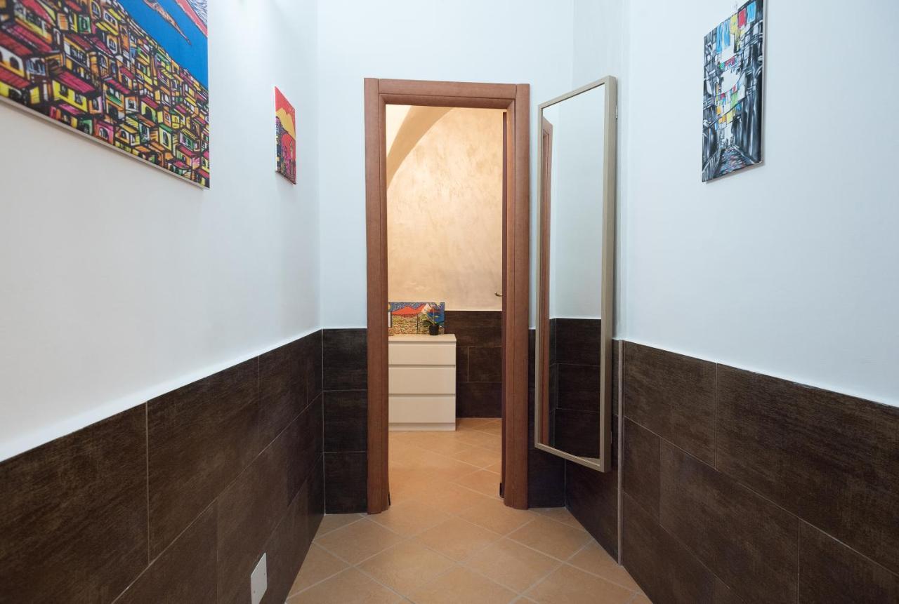 (Room in Naples) Casetta Decumani Esterno foto